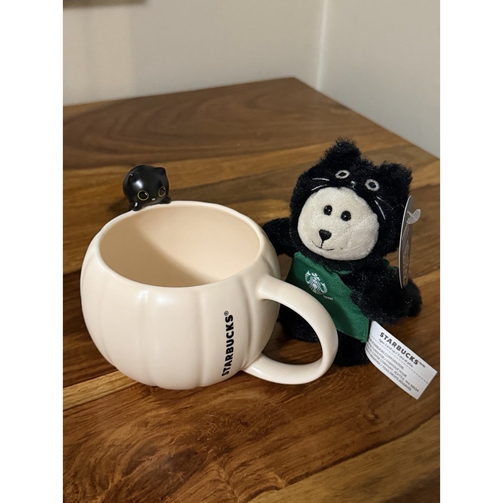 Starbucks Black Cat Coffee Cup 2026 Limited Edition Keychain Bundle Authentic